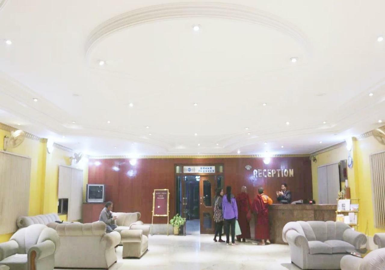 Hotel Tokyo Vihar Bodh Gaya Exteriör bild
