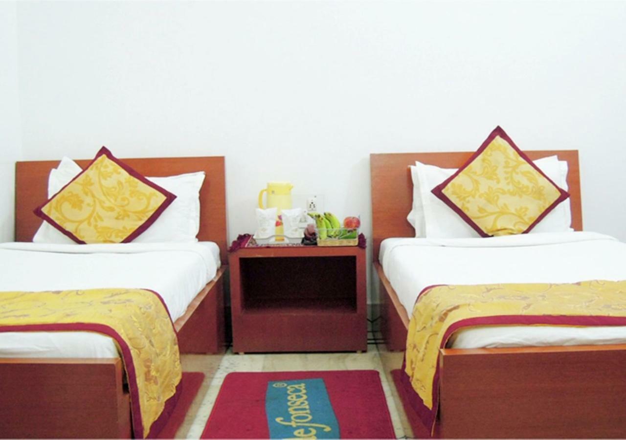 Hotel Tokyo Vihar Bodh Gaya Exteriör bild