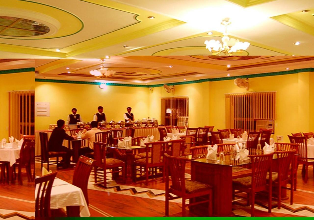 Hotel Tokyo Vihar Bodh Gaya Exteriör bild