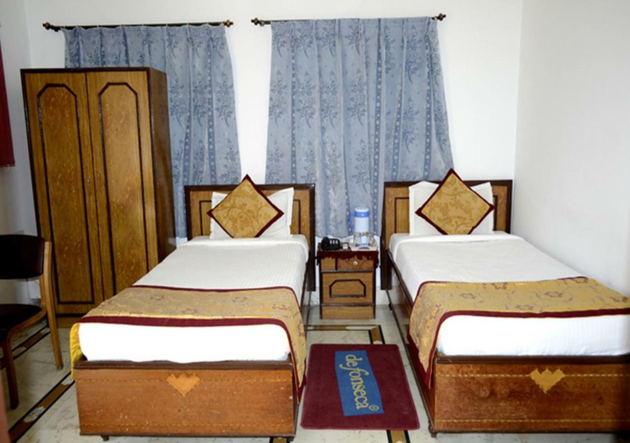 Hotel Tokyo Vihar Bodh Gaya Exteriör bild